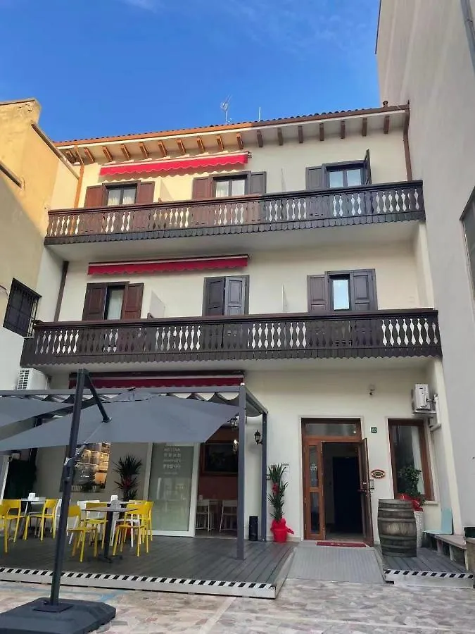 Hotel Cortina location